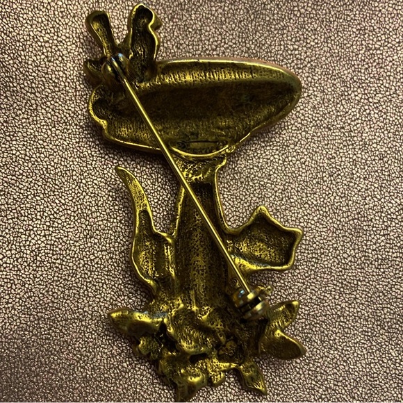 💜Danecraft Matte Gold Tone Blue Green Enamel Birdbath Bird Cat Brooch Pin Signed - Picture 4 of 8